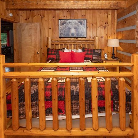 Yoli Bear Hideaway Villa Sevierville Bagian luar foto