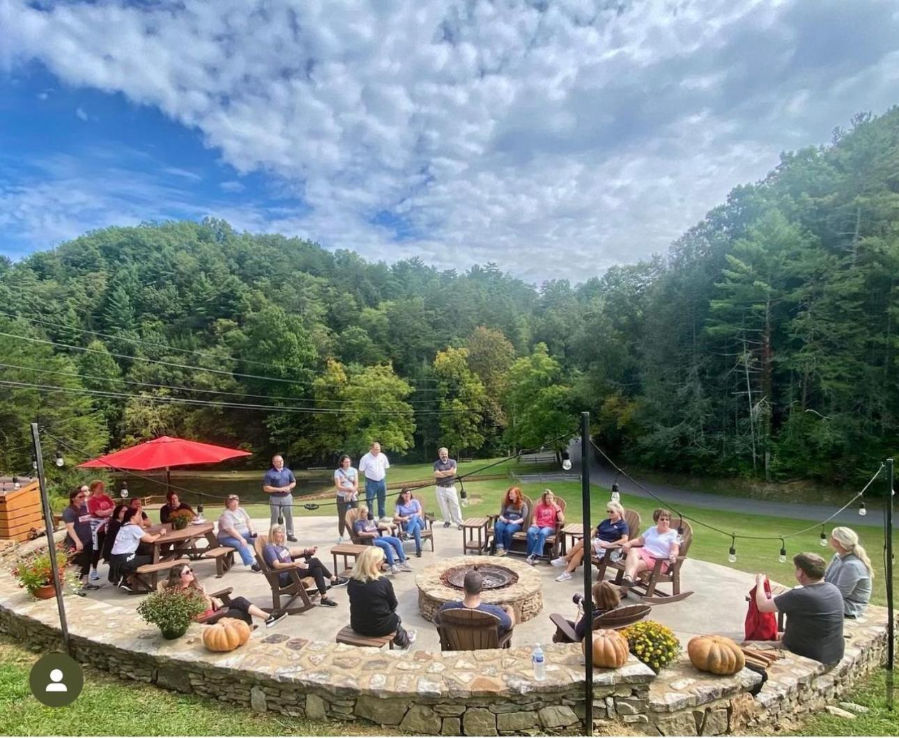 Yoli Bear Hideaway Villa Sevierville Bagian luar foto