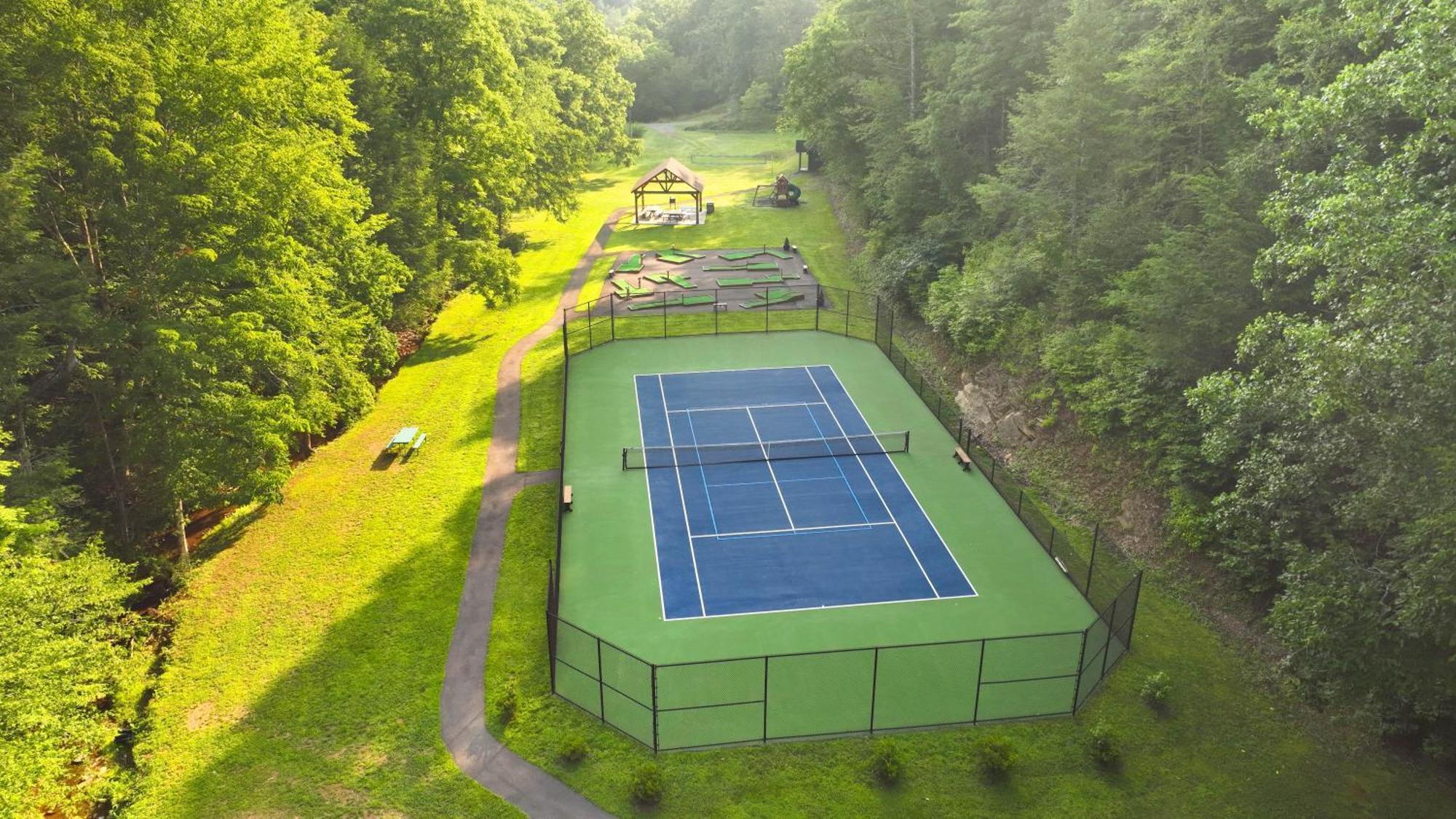 Yoli Bear Hideaway Villa Sevierville Bagian luar foto