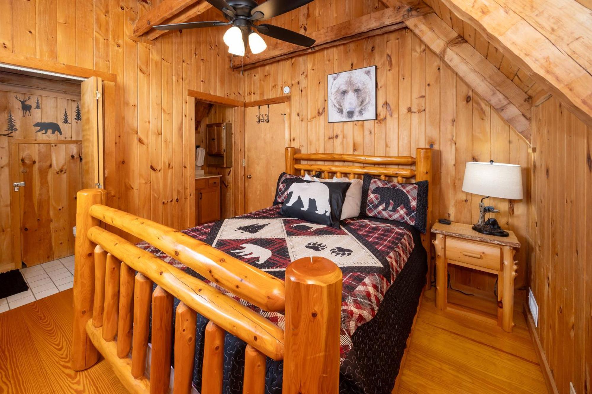 Yoli Bear Hideaway Villa Sevierville Bagian luar foto