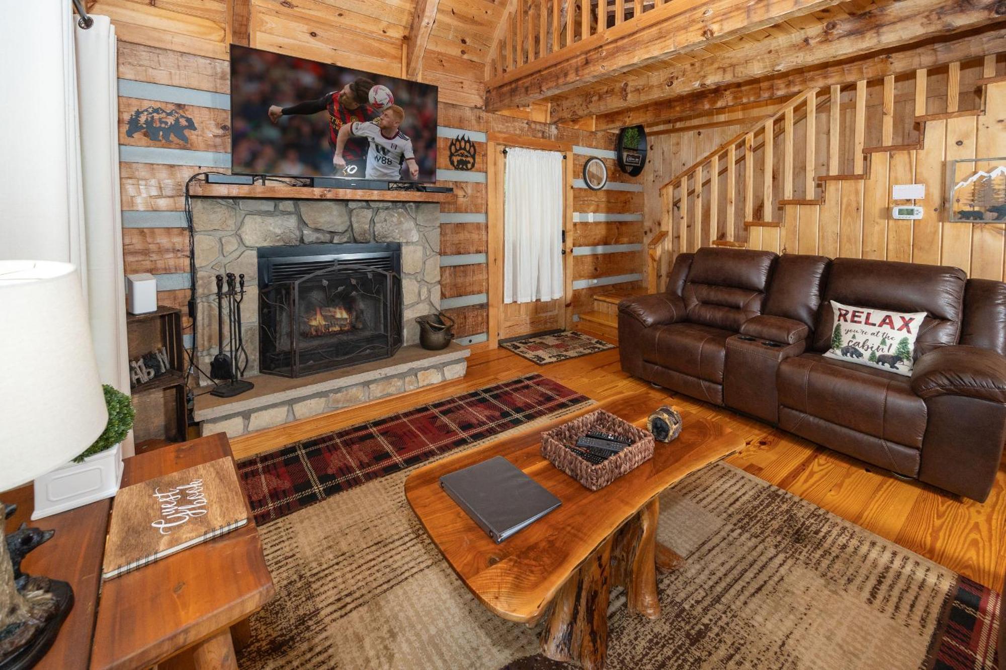 Yoli Bear Hideaway Villa Sevierville Bagian luar foto